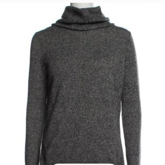 White + Warren 100% Cashmere Turtleneck Gray Sweater - Picture 1 of 4
